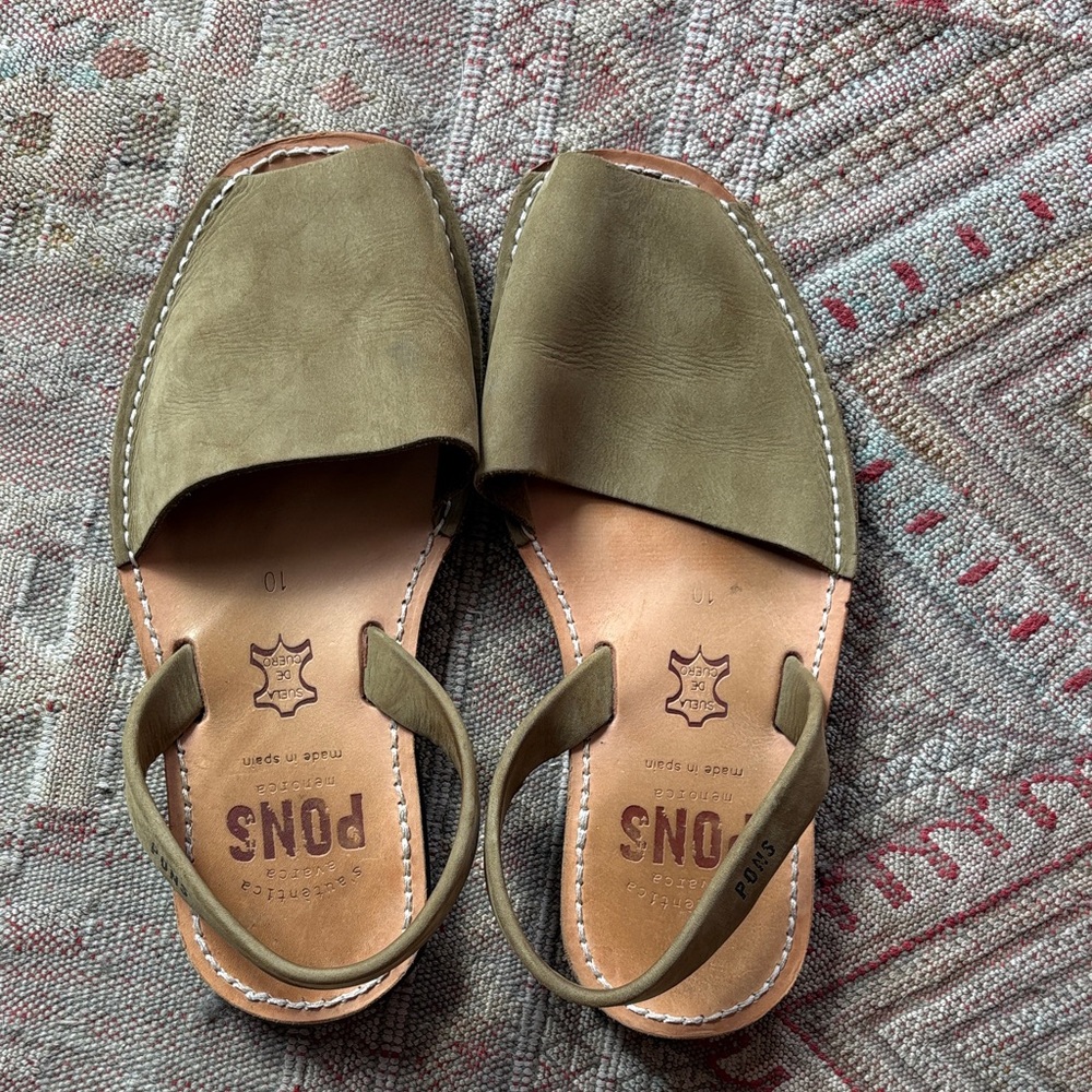 Pons Sandals